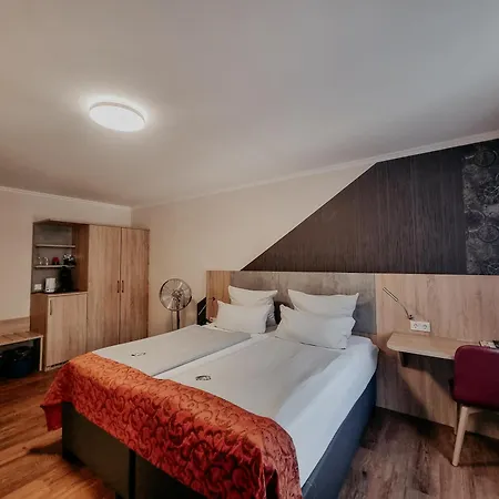 Estricher Hof 3* Trier