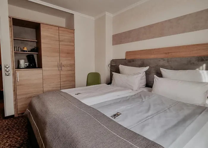 호텔 Estricher Hof 3*